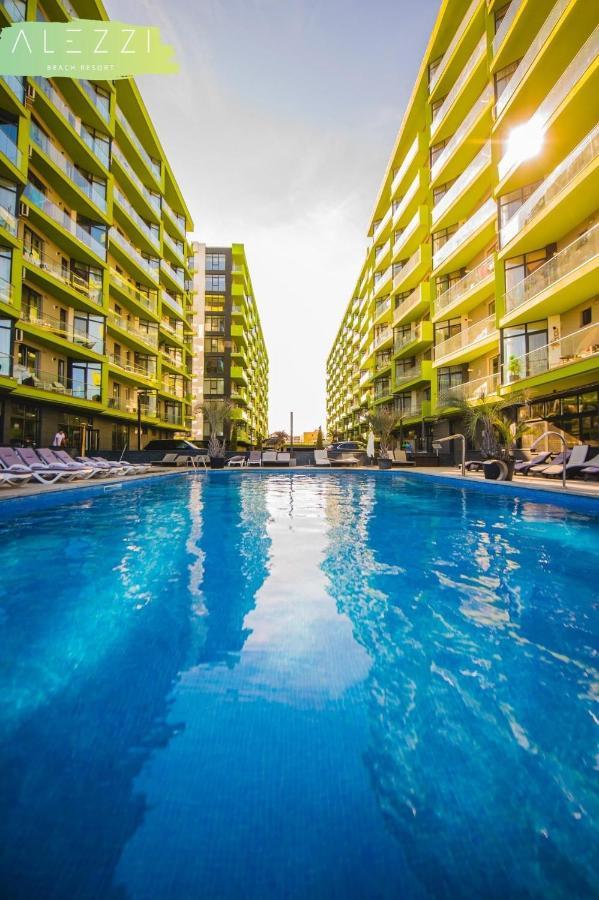 Năvodari Nicolas By Alezzii Beach Apartament Studio מראה חיצוני תמונה