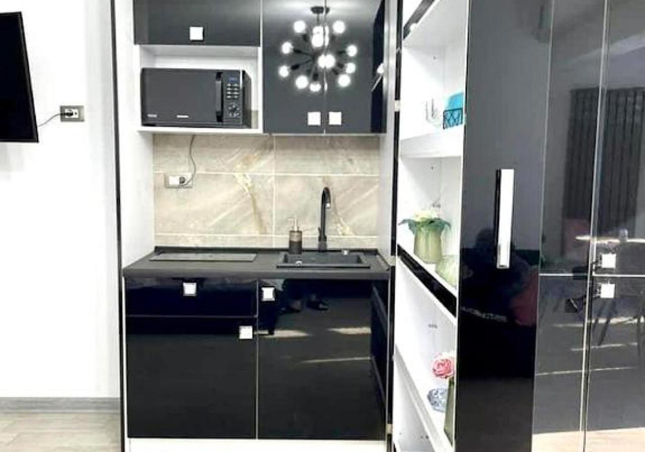 Năvodari Nicolas By Alezzii Beach Apartament Studio מראה חיצוני תמונה