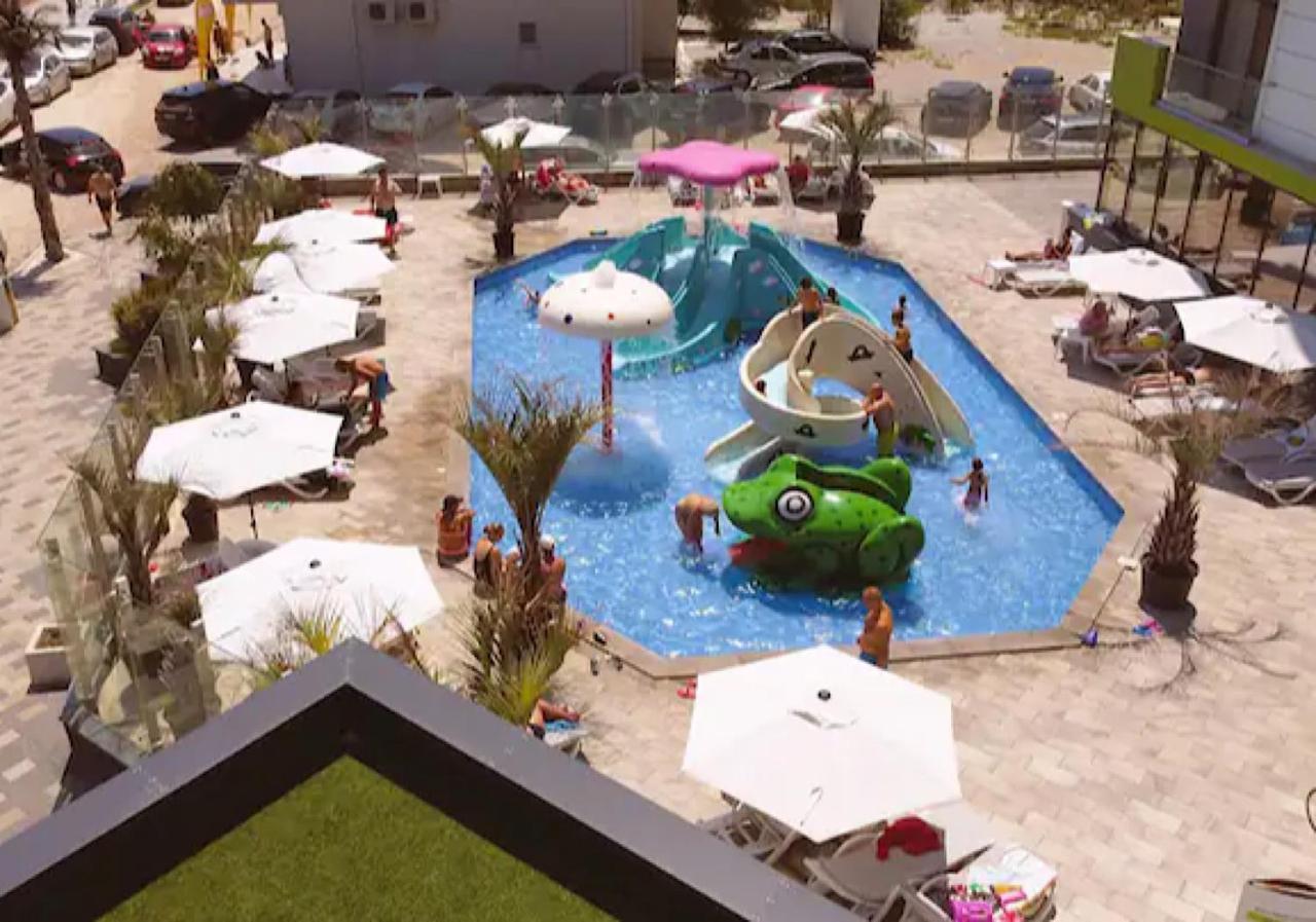 Năvodari Nicolas By Alezzii Beach Apartament Studio מראה חיצוני תמונה